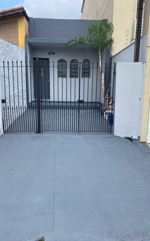 Casa à venda com 96m², 1 quarto e 1 vaga