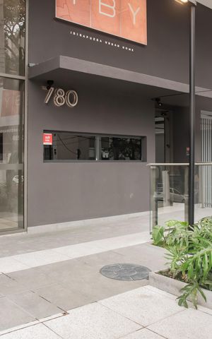 Apartamento à venda com 88m², 2 quartos e 1 vagaFachada