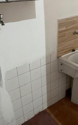 Casa para alugar com 140m², 2 quartos e 1 vagaÁrea de Serviço