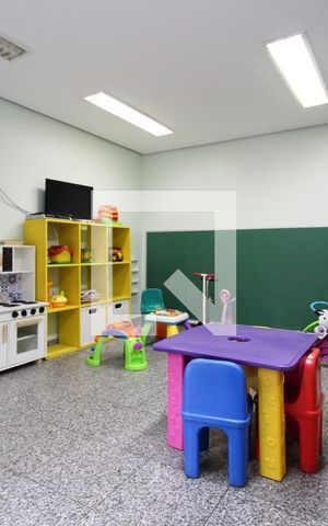 Casa de condomínio à venda com 98m², 3 quartos e 2 vagasBrinquedoteca 