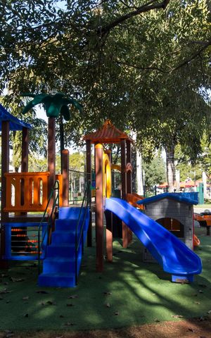 Casa de condomínio à venda com 703m², 4 quartos e 4 vagasÁrea comum - Playground