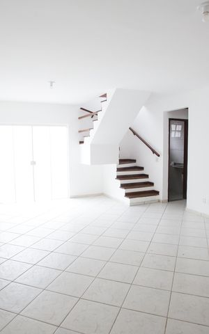 Casa para alugar com 140m², 3 quartos e 2 vagasSala