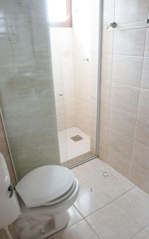Casa para alugar com 140m², 3 quartos e 2 vagasBanheiro Social