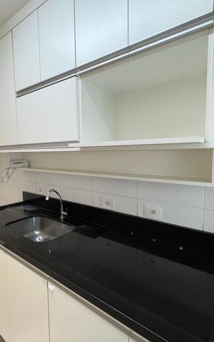 Apartamento para alugar com 59m², 2 quartos e 2 vagasCozinha
