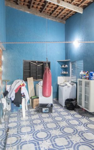 Casa à venda com 500m², 7 quartos e 3 vagas Casa à venda com 500m², 7 quartos e 3 vagasÁrea de Serviço