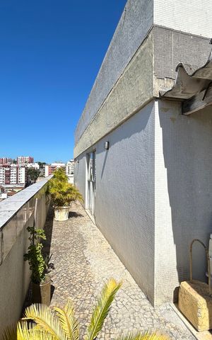 Apartamento à venda com 400m², 4 quartos e 5 vagasÁrea externa