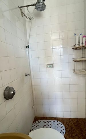 Apartamento à venda com 400m², 4 quartos e 5 vagasBanheiro de serviço