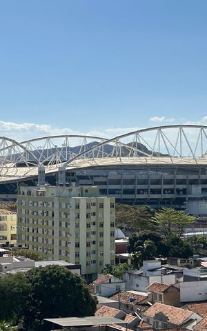 Apartamento à venda com 400m², 4 quartos e 5 vagasVista da cobertura