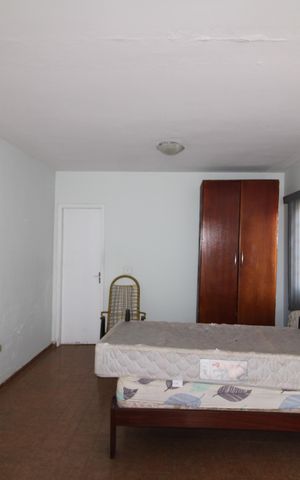 Casa à venda com 212m², 5 quartos e 2 vagasEdícula