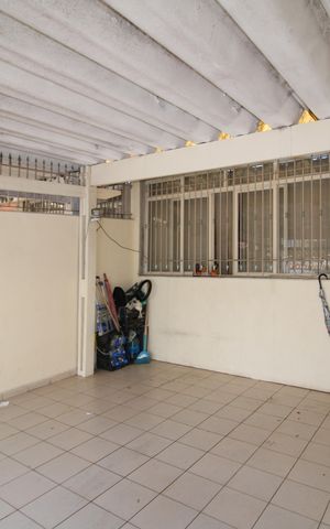 Casa à venda com 212m², 5 quartos e 2 vagasGaragem