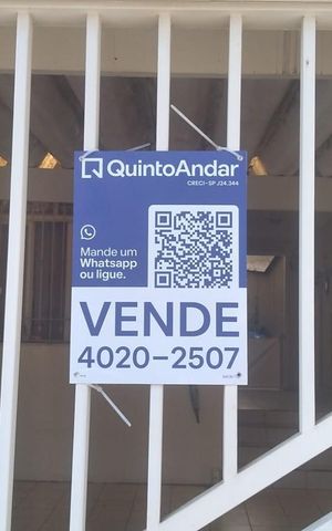 Casa à venda com 212m², 5 quartos e 2 vagas Casa à venda com 212m², 5 quartos e 2 vagasPlaca