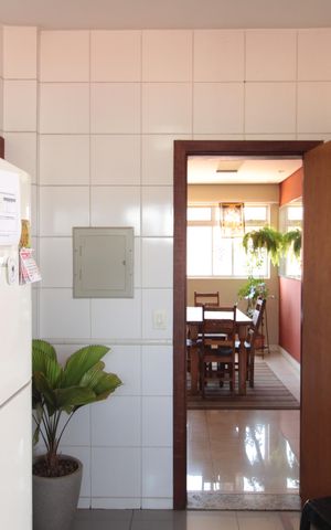 Apartamento à venda com 200m², 3 quartos e 3 vagasCozinha