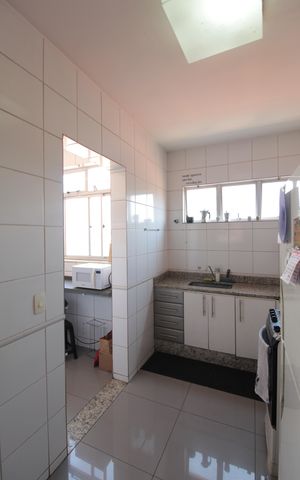 Apartamento à venda com 200m², 3 quartos e 3 vagasCozinha