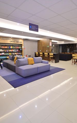 Apartamento para alugar com 30m², 1 quarto e 1 vaga Apartamento para alugar com 30m², 1 quarto e 1 vagaHall de entrada