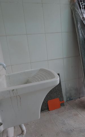 Casa à venda com 200m², 2 quartos e 2 vagasLavanderia