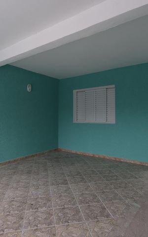 Casa à venda com 200m², 2 quartos e 2 vagasGaragem