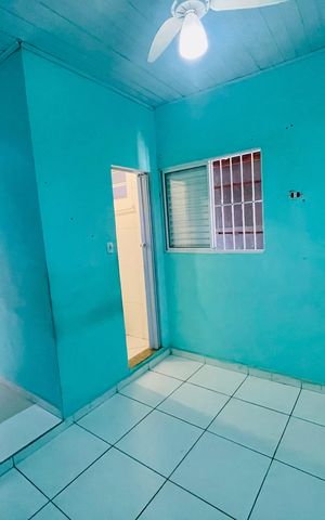 Casa à venda com 260m², 1 quarto e sem vaga Casa à venda com 260m², 1 quarto e sem vagaSala