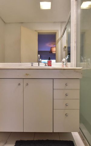 Apartamento à venda com 92m², 2 quartos e 2 vagasBanheiro Suíte