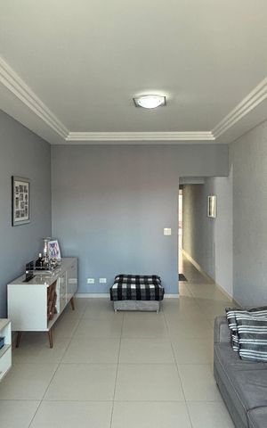 Casa à venda com 134m², 3 quartos e 2 vagas Casa à venda com 134m², 3 quartos e 2 vagasSala
