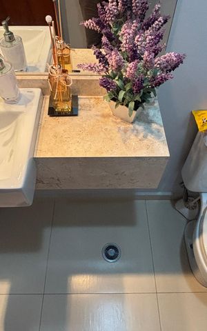 Casa à venda com 134m², 3 quartos e 2 vagas Casa à venda com 134m², 3 quartos e 2 vagasLavabo