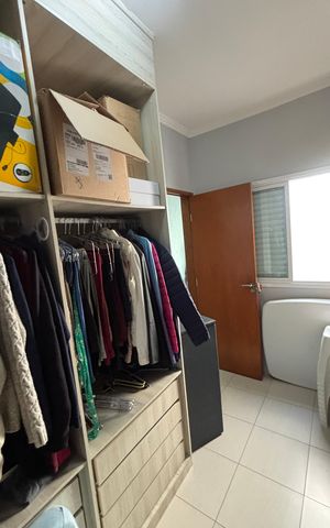 Casa à venda com 134m², 3 quartos e 2 vagas Casa à venda com 134m², 3 quartos e 2 vagasQuarto 1