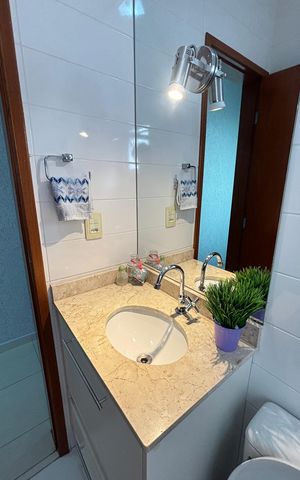Casa à venda com 134m², 3 quartos e 2 vagas Casa à venda com 134m², 3 quartos e 2 vagasBanheiro Social