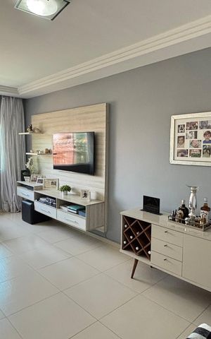 Casa à venda com 134m², 3 quartos e 2 vagas Casa à venda com 134m², 3 quartos e 2 vagasSala