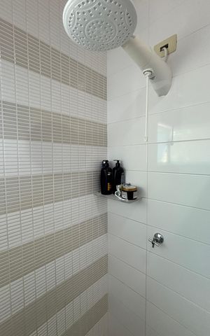 Casa à venda com 134m², 3 quartos e 2 vagas Casa à venda com 134m², 3 quartos e 2 vagasBanheiro da Suíte