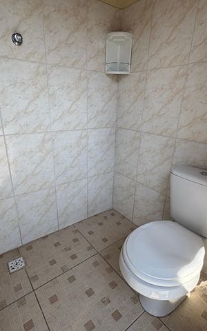 Casa à venda com 106m², 1 quarto e sem vagaBanheiro de Serviço 2