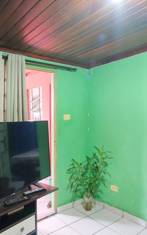 Casa à venda com 360m², 1 quarto e sem vagaSala