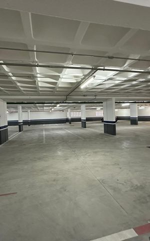 Apartamento à venda com 125m², 3 quartos e 2 vagas Apartamento à venda com 125m², 3 quartos e 2 vagasÁrea comum