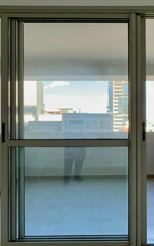 Apartamento à venda com 94m², 2 quartos e 1 vaga Apartamento à venda com 94m², 2 quartos e 1 vagaVaranda