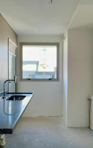 Apartamento à venda com 94m², 2 quartos e 1 vaga Apartamento à venda com 94m², 2 quartos e 1 vagaCozinha