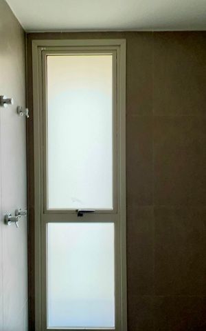 Apartamento à venda com 94m², 2 quartos e 1 vaga Apartamento à venda com 94m², 2 quartos e 1 vagaBanheiro da Suíte 2