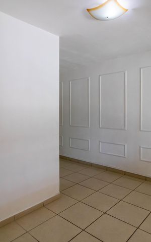 Casa à venda com 299m², 3 quartos e 2 vagasSala