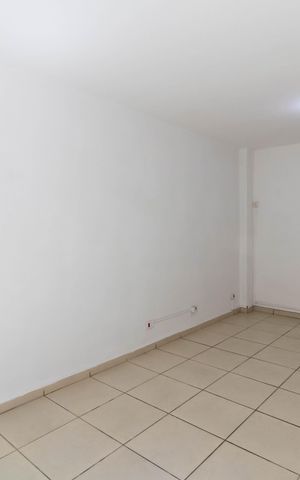 Casa à venda com 299m², 3 quartos e 2 vagasCozinha
