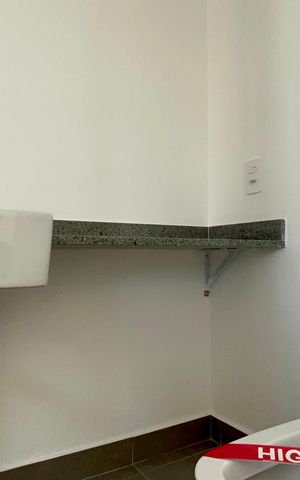 Apartamento à venda com 94m², 2 quartos e 1 vaga Apartamento à venda com 94m², 2 quartos e 1 vagaBanheiro da Suíte 1