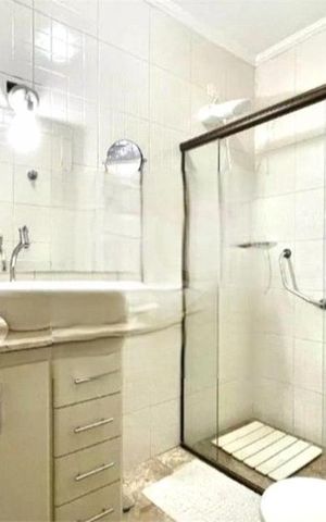 Casa à venda com 180m², 3 quartos e 2 vagas