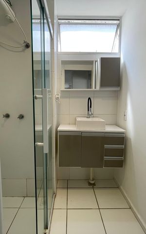 Apartamento à venda com 44m², 2 quartos e 1 vaga Apartamento à venda com 44m², 2 quartos e 1 vagaBanheiro