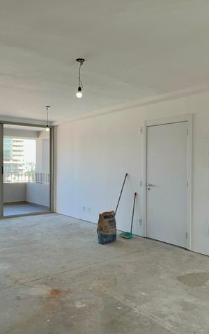 Apartamento à venda com 126m², 3 quartos e 2 vagas Apartamento à venda com 126m², 3 quartos e 2 vagasSala