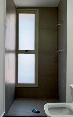 Apartamento à venda com 126m², 3 quartos e 2 vagas Apartamento à venda com 126m², 3 quartos e 2 vagasBanheiro da Suíte