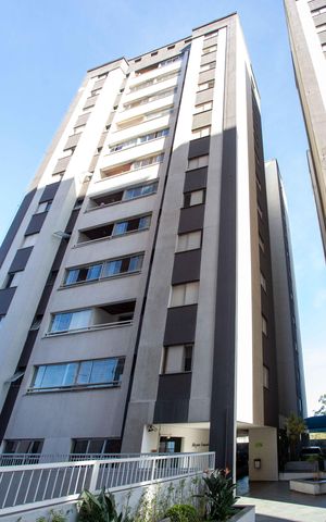 Apartamento para alugar com 66m², 2 quartos e 1 vagaFachada do bloco