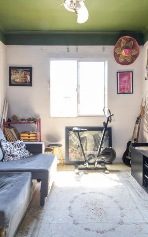 Apartamento à venda com 55m², 2 quartos e 1 vaga Apartamento à venda com 55m², 2 quartos e 1 vagaSala
