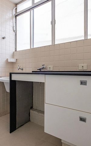 Apartamento à venda com 240m², 2 quartos e 2 vagas Apartamento à venda com 240m², 2 quartos e 2 vagasÁrea de Serviço