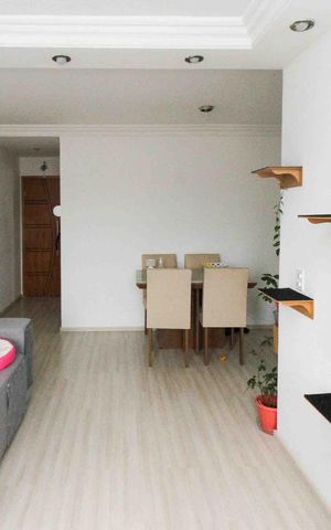 Apartamento à venda com 65m², 3 quartos e 1 vaga Apartamento à venda com 65m², 3 quartos e 1 vagaSala