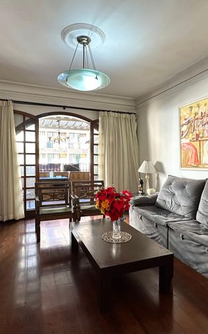Apartamento à venda com 185m², 4 quartos e 1 vaga Apartamento à venda com 185m², 4 quartos e 1 vagaSala
