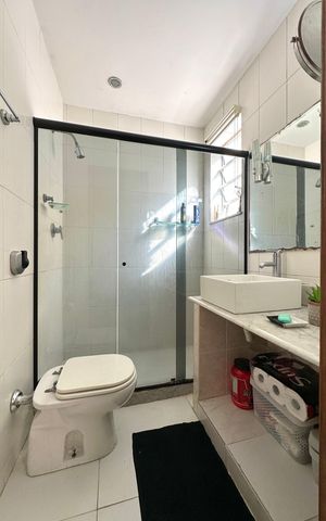 Apartamento à venda com 185m², 4 quartos e 1 vaga Apartamento à venda com 185m², 4 quartos e 1 vagaBanheiro Social