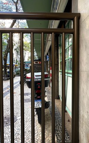 Apartamento à venda com 185m², 4 quartos e 1 vaga Apartamento à venda com 185m², 4 quartos e 1 vagaPlaquinha