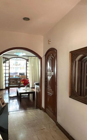 Apartamento à venda com 185m², 4 quartos e 1 vaga Apartamento à venda com 185m², 4 quartos e 1 vagaCorredor