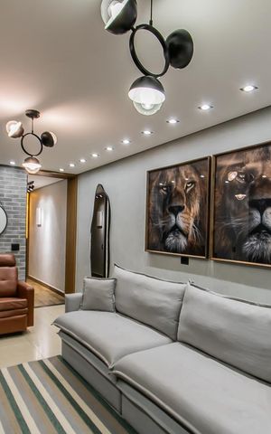 Casa à venda com 250m², 3 quartos e 4 vagas Casa à venda com 250m², 3 quartos e 4 vagasSala